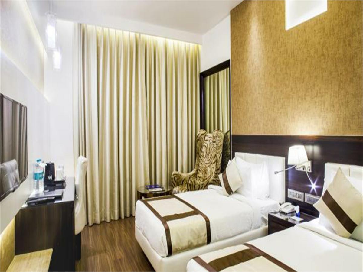 Viceroy Inn Дехрадун Экстерьер фото